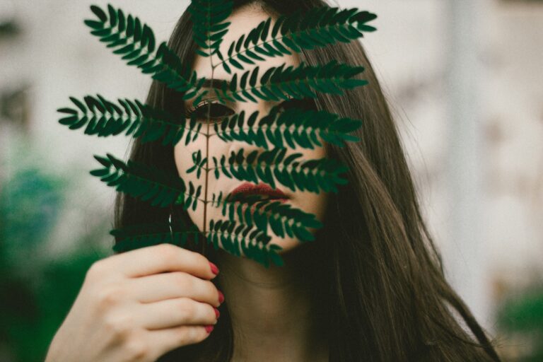 Ref. BOFR20180109001 Empresa francesa de la industria cosmética especializada en productos de belleza ecológicos busca agentes comerciales y distribuidores