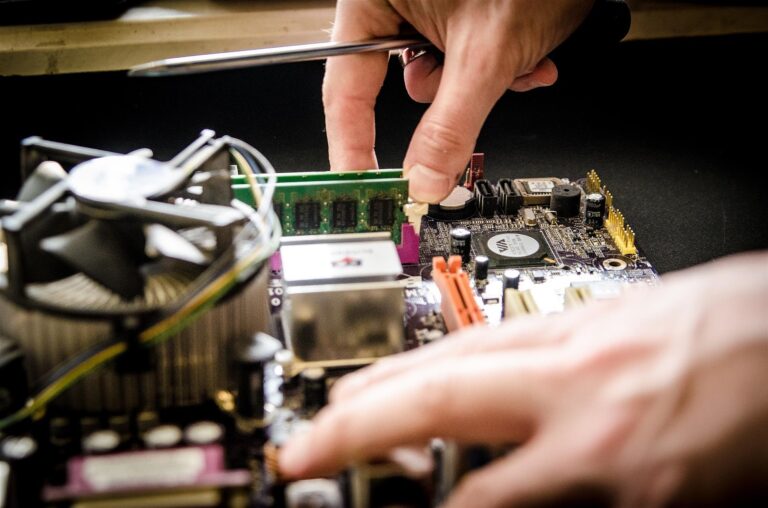 Ref. BOPL20181116001 Compañía polaca ofrece servicios de recuperación de datos y mantenimiento de hardware bajo acuerdos de servicio o subcontratación