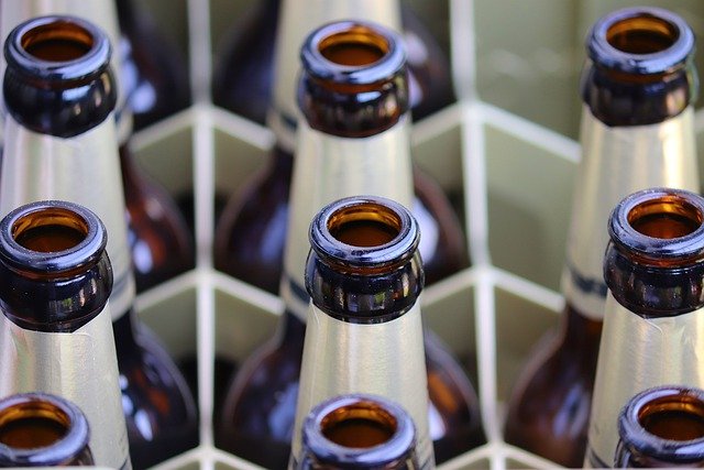 Ref. TRNL20210519001 Cervecera neerlandesa busca soluciones innovadoras e inspiradoras para involucrar a los consumidores para aumentar la cantidad de reciclaje de vidrio de alta calidad